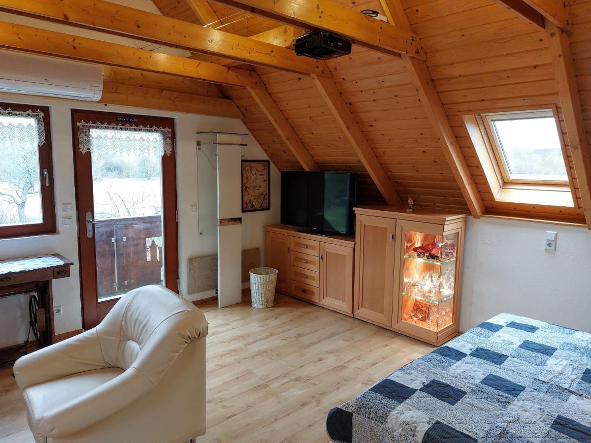 Ferienwohnung Zur Saaleaue Wettin Extérieur photo